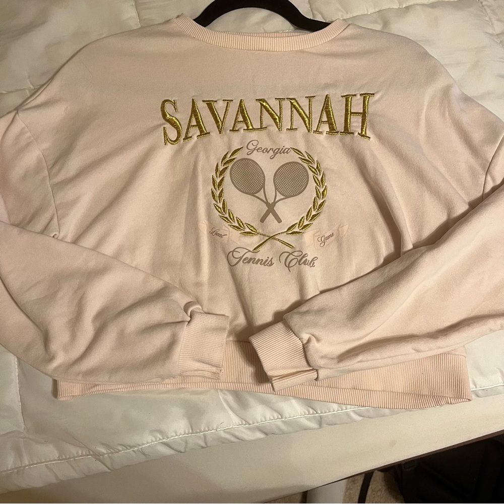Boutique cropped crewneck